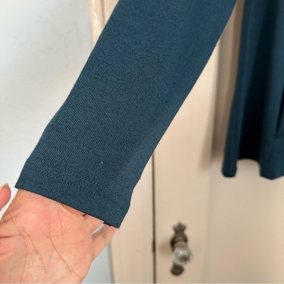 Denim & Co Top  Swing Style Front Pockets Long Sleeve Oversized XS - Picture 7 of 12